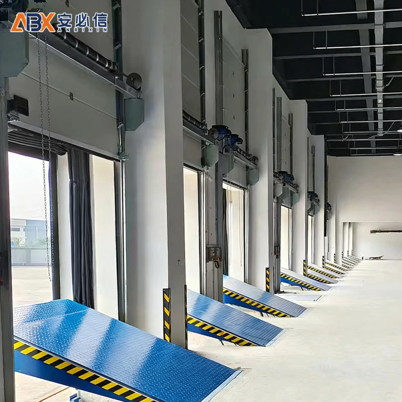 信阳市垂直滑升门